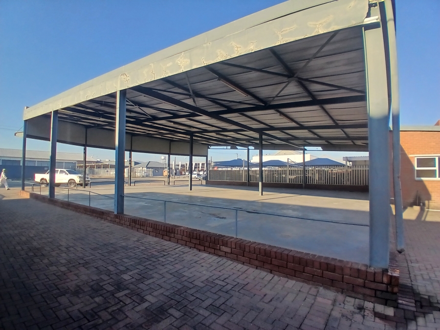 To Let commercial Property for Rent in Lower Bo-dorp North West